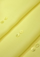 Пуговица рубашечная желтая на четыре прокола 12 мм фото 1
