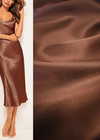 Атласная стрейчевая ткань коричневая с блеском фото 1