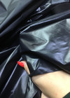 Плащевая ткань Монклер черного насыщенного цвета фото 4