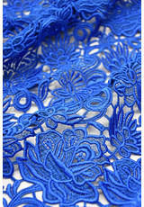 Кружево синий электрик розы Valentino фото 3