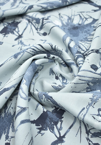 Лён костюмно-плательный голубой абстрактный принт умягченный