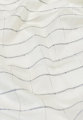 Шелковая органза молочная в серебристую клетку Valentino