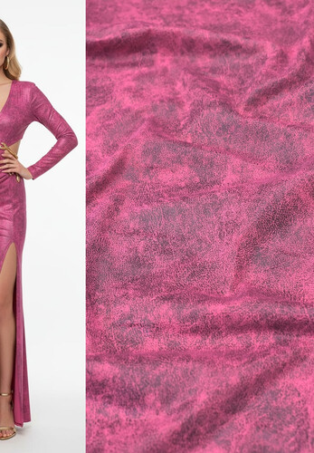 Трикотаж розовый с накатом под кожу