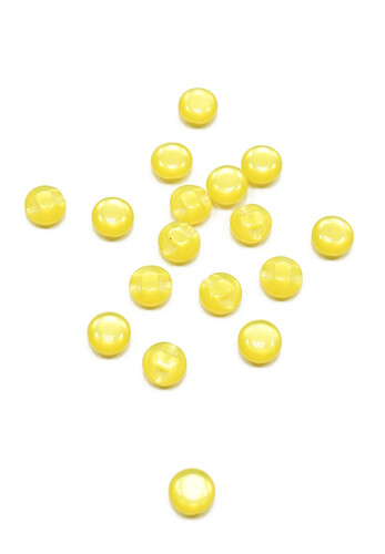 Пуговица блузочная лимонная 10 мм