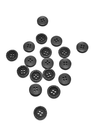 Пуговица пластик на прокол черная 15 мм
