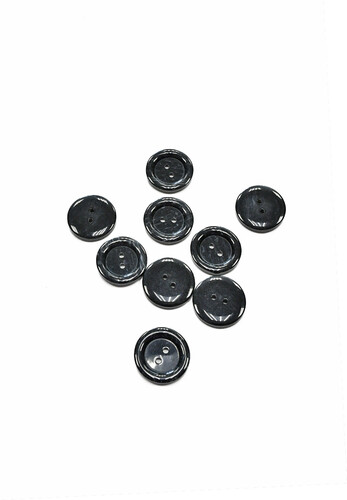 Пуговица пластик круглая на два прокола серо-черная 25 мм