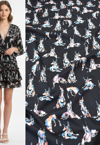 Плательно-блузочный штапель вискоза доберманы Blumarine Италия