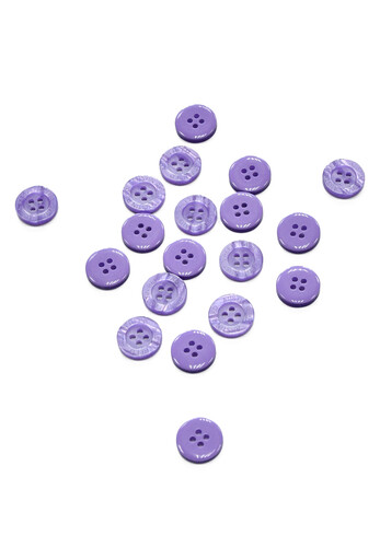 Пуговица пластик на прокол фиолетовая круглая гладкая глянец 12 мм Austin Reed