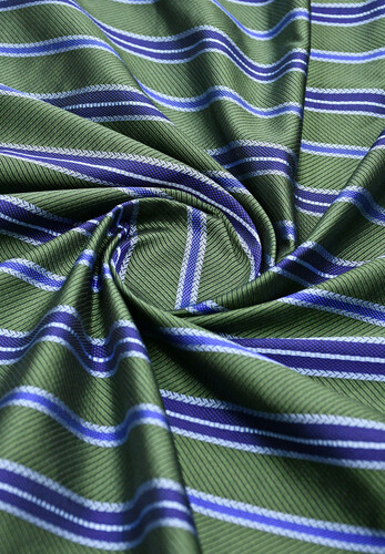 Итальянский космтюмно-плательный жаккард полоска зеленый