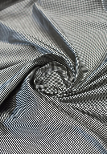 Кликните для увеличения изображения Тафта шелковая жаккардовая черно-белая мелкий узор Max Mara