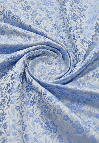 Жаккард шелковый голубой с цветами