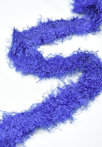 Кликните для увеличения изображения Тесьма Шанель васильковая бахрома