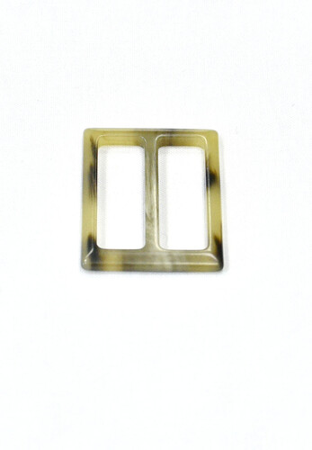 Пряжка пластиковая коричневая 50 мм