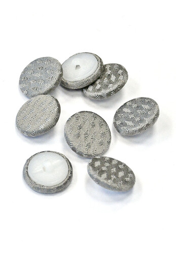 Пуговица серая текстиль пластик 20 мм