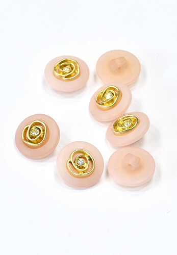 Пуговица пластик розовая с розой 18 мм