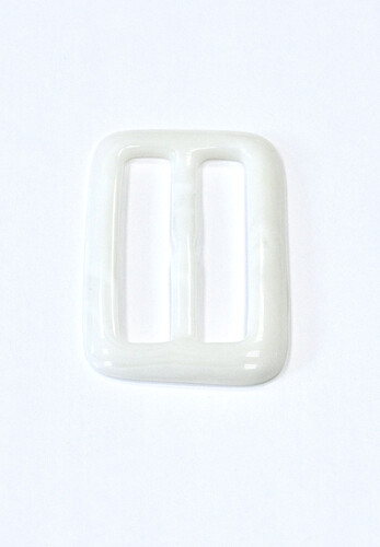 Пряжка пластиковая прямоугольная белая