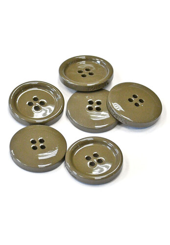 Пуговица костюмная пластик Max Mara 22 мм