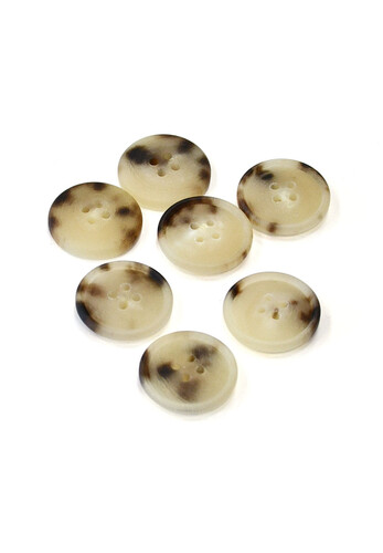 Пуговица пластик коричневая Max Mara 20 мм