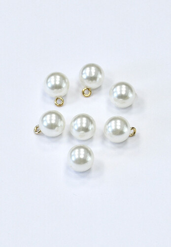 Пуговица жемчужина молочная с золотом 12 мм