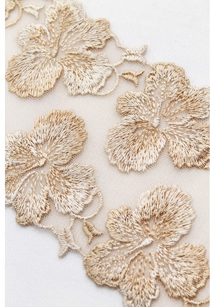 Вышивка на сетке стрейчевая кремовая цветы (GG-2220)