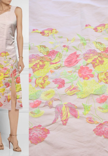 Тафта купон вышивка розовые тюльпаны Carolina Herrera