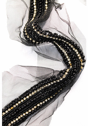Тесьма вышивка черными жемчужинами (DG-7910)