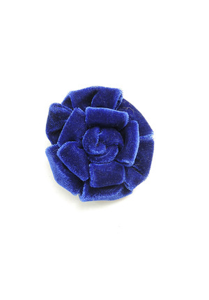 Брошь цветок из ткани бархат цвет темно-синий с обратной стороны металлическая булавка (b0129)