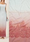 Вышивка на батисте розовый градиент фото 1