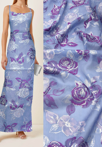 Органза шелк вышивка фиолетовые розы на голубом (DG-2575)