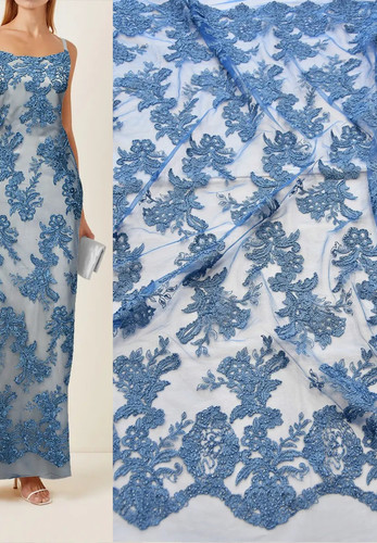 Вышивка на сетке стеклярусом цветочный узор голубая Valentino