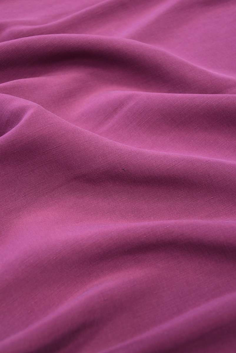 Вареный шелк. Вареный шелк ткань. Черный шелк ткань. Диско ткань фуксия. Ткань вареная розовый.