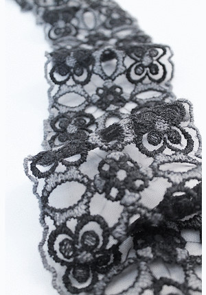 Кружевная тесьма серая с черным плетеная (DG-4340)