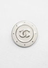 Пуговица металл с белой эмалью и логотипом Шанель 23 мм фото 2