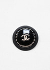 Пуговица металл черная с логотипом Шанель 25 мм фото 2