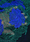 Вышивка на кружевной сетке синие розы (00134) фото 2