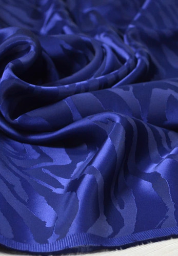 Жаккардовый шелк в темно-синем цвете (00167)