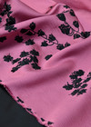 Жаккард с черными цветами на карамельно-розовом фоне (00299) фото 1