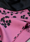 Жаккард с черными цветами на карамельно-розовом фоне (00299) фото 2
